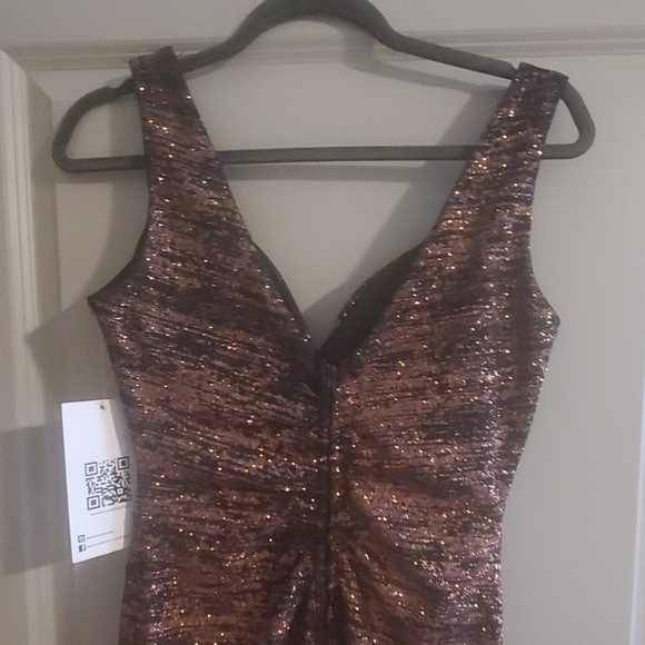 Black and bronze glitter dress - Picture 4 of 4